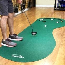 Intech Golf 3 Hole Portable Golf Putting Mat -Green And Swing Shop 3HolePortablePuttingMat10