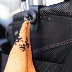 Frogger Bag Latch-It -Green And Swing Shop FROGGER GOLF BAG LATCH IT MAIN 2