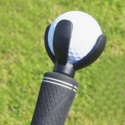 Golf Claw Ball Pick Up -Green And Swing Shop Golf Claw 1
