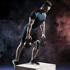 Affinity Neoprene Compression Knee Sleeve -Green And Swing Shop Neoprene Compression Knee Sleeve 4